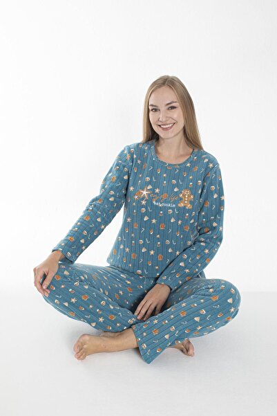 Estiva Kadın Kışlık Kurabiye Desenli Fitilli Polar Pijama Takımı Mavi