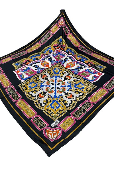 PİRAMİT EŞARPLARI Piramidă 90cmx90cm - Eșarfă neagră cu model paisley ES-55