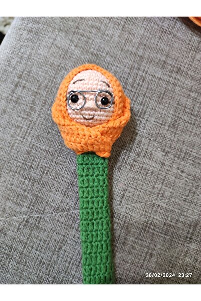 ELMASINEMEĞİ Türbanlı kapalı kitap ayracı amigurumi organik