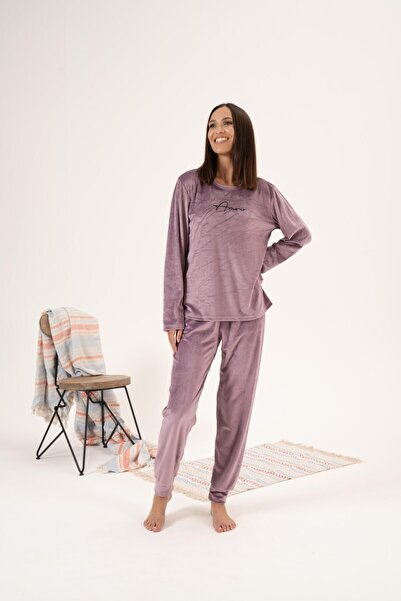 Estiva Amour Velvet Winter Women's Pajamas Set