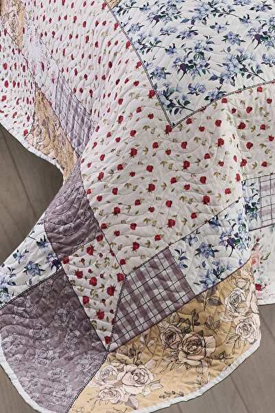 Örtüm Lauren Çift Kişilik Kapitone Yatak Örtüsü