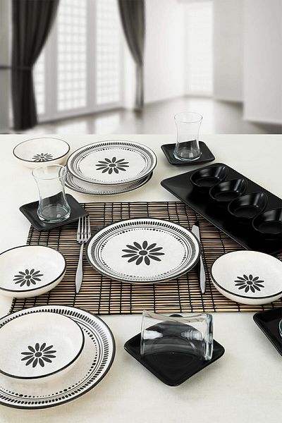 Keramika Set mic dejun trandafir negru 21 piese pentru 4 persoane