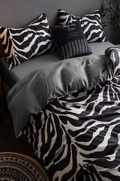 İQON Vestavěné prostěradla Sada povlaků na přikrývky Single Zebra Black White