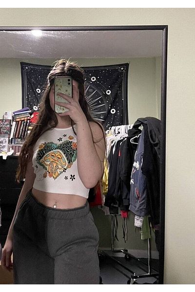 Arzulica Λευκό Crop Top με στάμπα με μανιτάρια