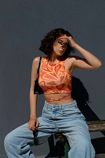 Arzulica بلوزة قصيرة برباط على شكل قلب برتقالي