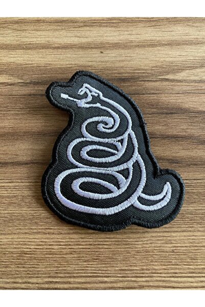 StüdyoÜmitTişört ألبوم ميتاليكا الأسود - رقعة شعار فرقة موسيقى الثعبان، ورقعة...