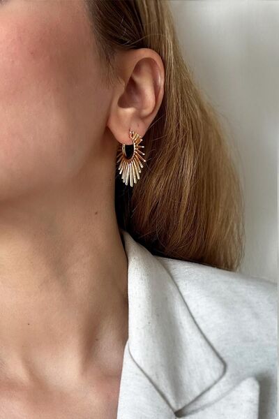 New Obsessions 18K Altın Kaplama Minimalist Shield Halka Küpe