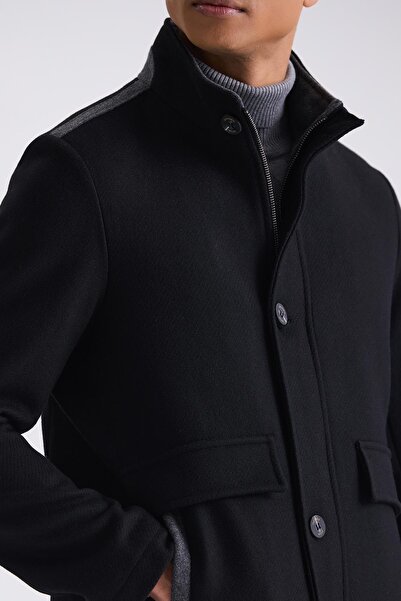 Jakamen Μαύρο μάλλινο αθλητικό παλτό με κανονική εφαρμογή