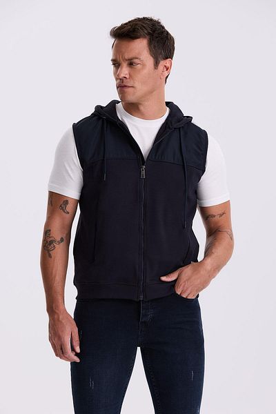 Jakamen Navy Blue Slim Fit Hooded Cotton Lycra Vest