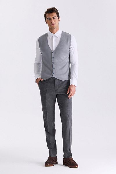Jakamen Gray Slim Fit Buttoned Knitwear Vest