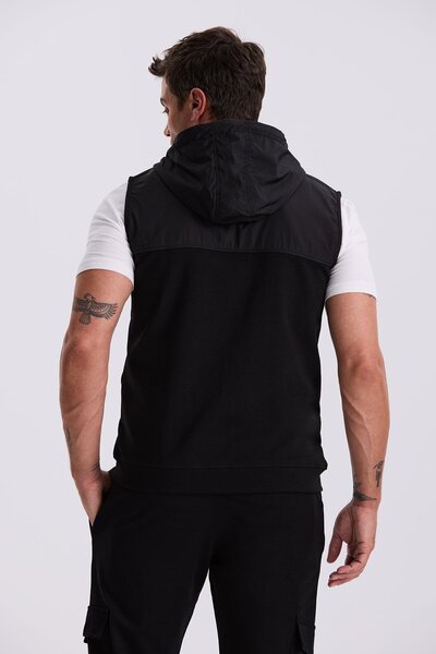 Jakamen Μαύρο βαμβακερό γιλέκο λύκρα με κουκούλα