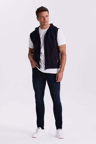 Jakamen Navy Blue Slim Fit Hooded Cotton Lycra Vest