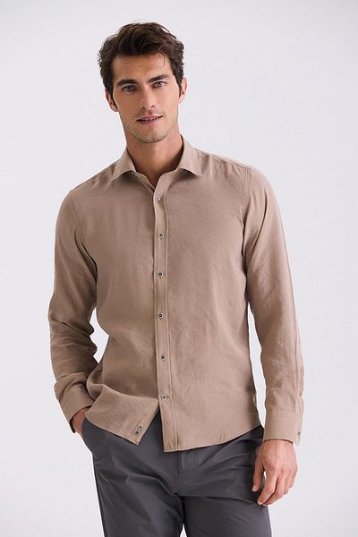 Jakamen Πουκάμισο με κουμπιά και γιακά σε καφέ Comfort Fit