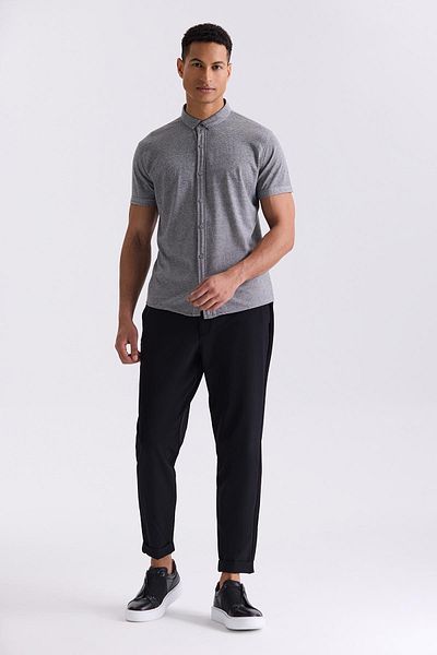 Jakamen Μαύρο Slim Fit πουκάμισο με κουμπιά γιακά