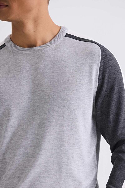 Jakamen Gray Slim Fit Stripe Detailed Crew Neck Knitwear Sweater
