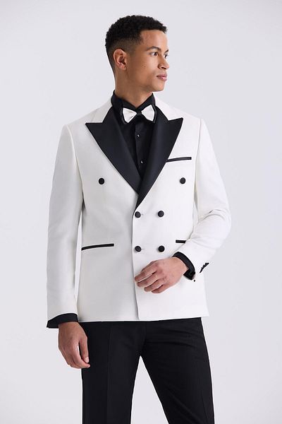 Jakamen White Slim Fit Pointed Collar Double Breasted Tuxedo Suit