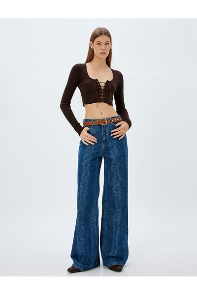 Koton Pulover Zeynep Bastık Crop Knitwear - Guler U, mânecă lungă și detaliu cu șireturi încrucișate