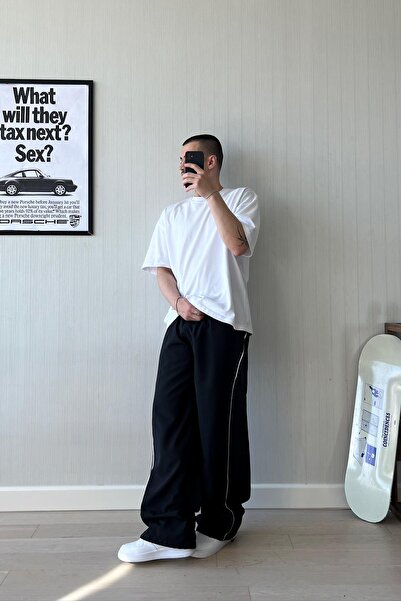 Flaw Wear Sweatpants - Piping Detail