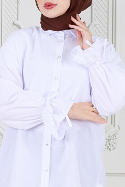 Sevitli Tunic with Pleated Back and Gathered Sleeves-White