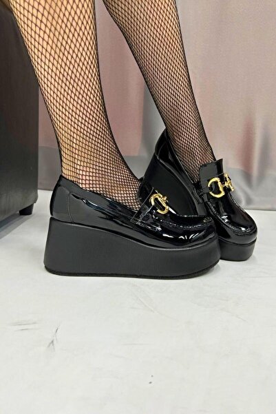 inizio Black Patent Leather Women's Loafer V4210