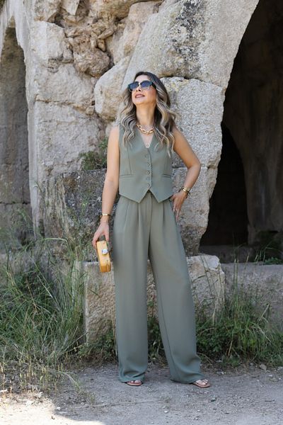 bytugcekaya Vestă kaki cu cinci nasturi