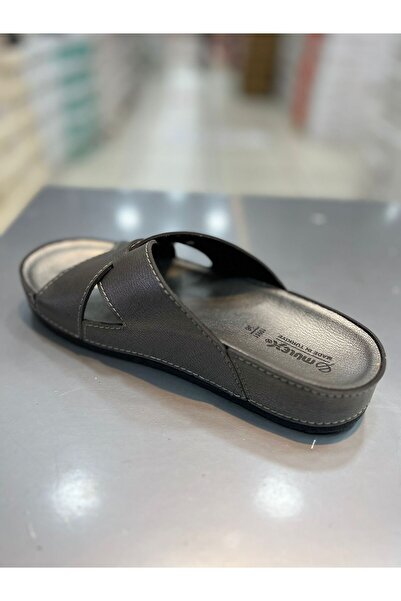 Hacıoğlu Ayakkabı Γυναικείες άνετες παντόφλες Mulex - Με χιαστί λουράκια