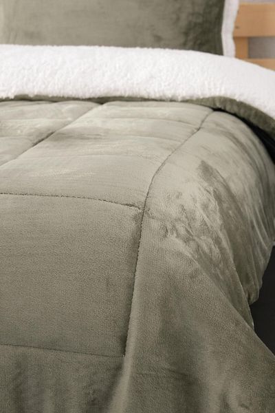 FAVORA Comforter Single Blanket Set - Green