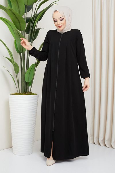 hafsamina Pleated Abaya Black