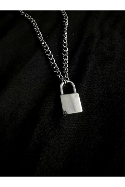 DarkellaStore Lock Detail Chain Necklace