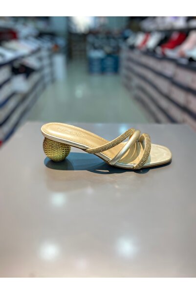 Guja Εισαγόμενες κομψές γυναικείες παντόφλες με τακούνι με πέτρα