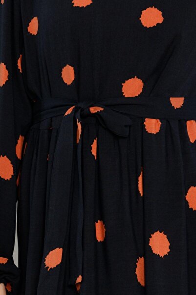 Sevitli Φόρεμα Σεπτεμβρίου με ζωσμένο πουά-Καφέ