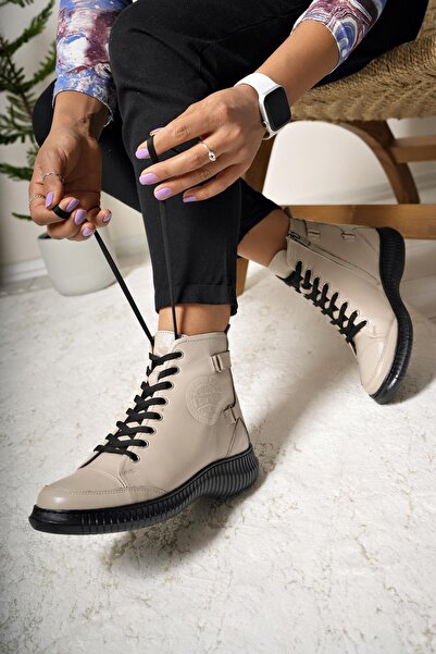 Diego Carlotti Hakiki Deri Fermuarlı Günlük Bağcıklı Kısa Kadın Bot / Bootie