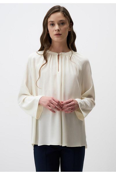 Jimmy Key Ecru Crew Neck Relaxed Fit Long Sleeve Blouse