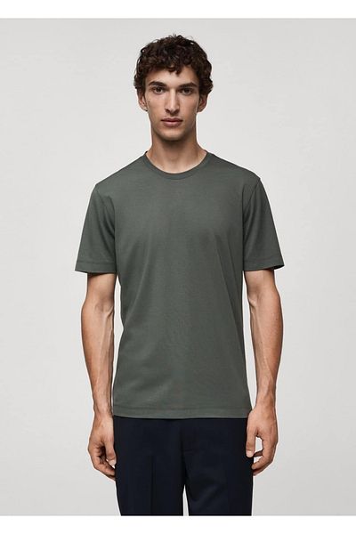 MANGO Man Komfortowa elastyczna tkanina T-shirt zapobiegająca zagnieceniom