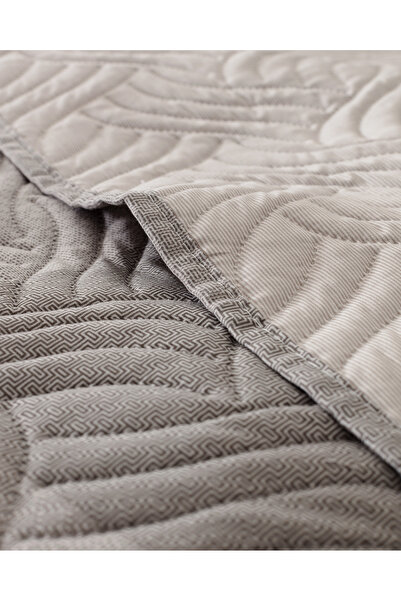 Madame Coco Faron Çift Kişilik Baskılı Yatak Örtüsü