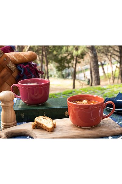 Madame Coco Tulipe Mug