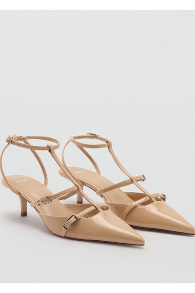 MANGO Woman Schuhe mit Schnallenabsatz