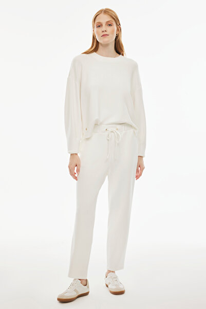 Perspective Hugh Regular Fit - Екрю Жіночі тренінгові штани, довжина до щиколотки