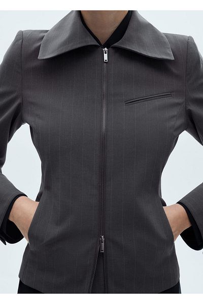 MANGO Woman Gestreifte Jacke mit doppeltem Reißverschluss