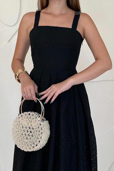 Elbee Fashion Woman Κεντητό Φόρεμα με Εξάρτημα Ζαρτιέρας