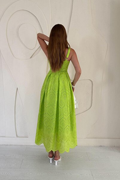 Elbee Fashion Woman Φόρεμα Brode με κρεμαστή συσκευή