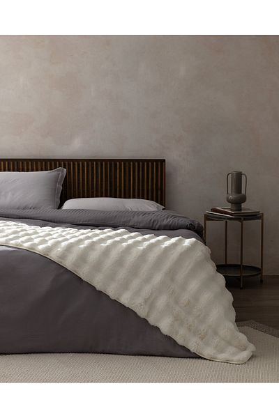 Madame Coco Wissale Bed End Runner