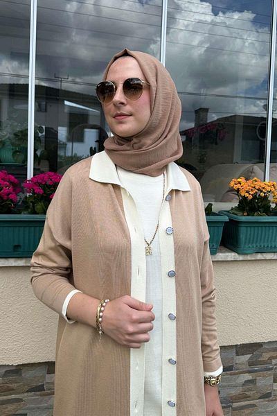 Rabia Şamlı Μπεζ Χρώμα Εικόνα Ριγέ Πλεκτό Ζακέτα