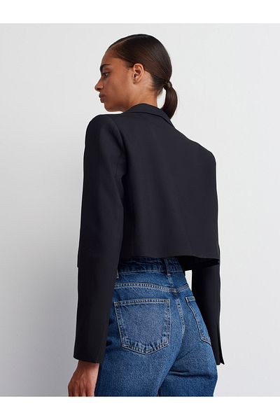 Dilvin 60742 Black Double Breasted Crop Blazer - Buttoned