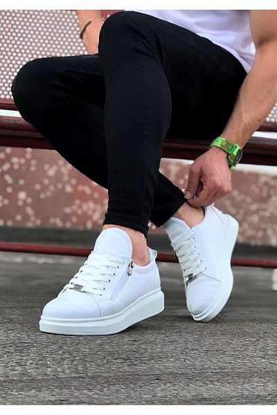 K&A White Quilted Men's Casual Shoes