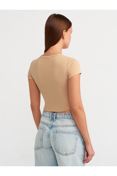 Dilvin 30938 Crop Top Bej - Detaliat cu nasturi