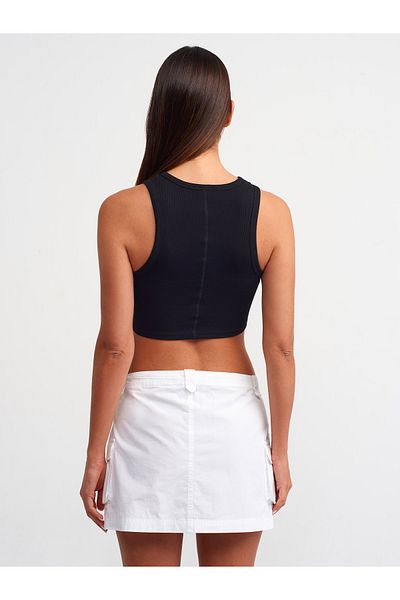 Dilvin 20820 Crop Top cu efect de cusătură-negru