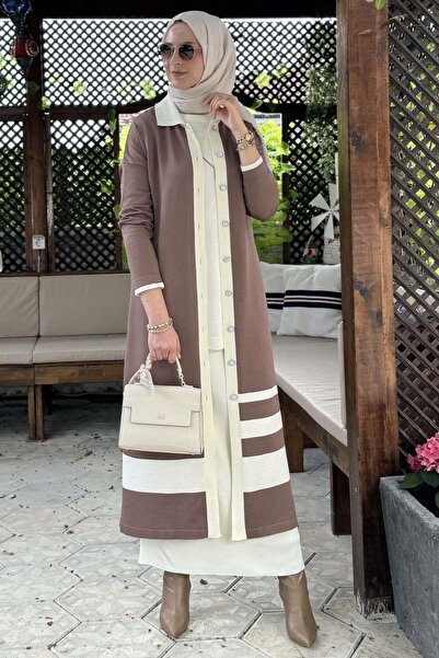 Rabia Şamlı Ζακέτα πλεκτής ριγέ εικόνας σε χρώμα καφέ γάλακτος