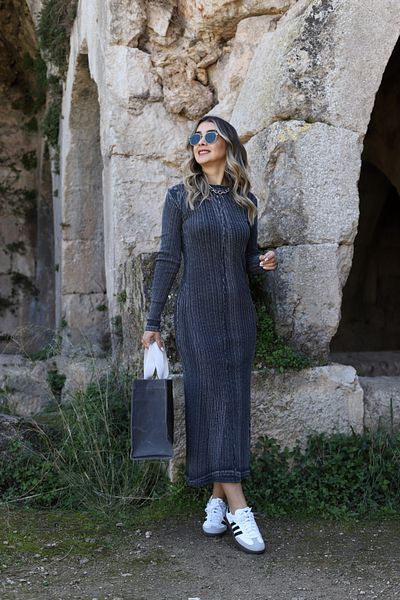 bytugcekaya Rochie antracit spalat cu acid