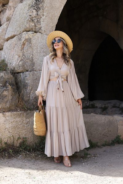 bytugcekaya Σετ πουκάμισο σε μπεζ μακριά φούστα